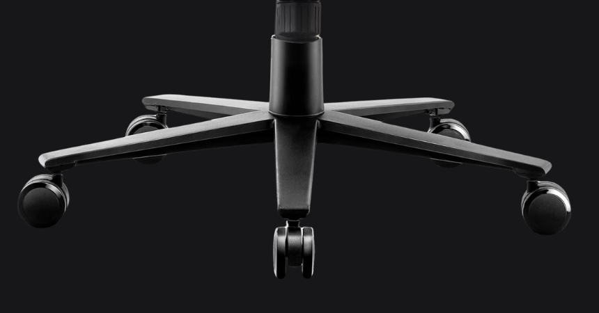 Stalowa podstawa i kauczukowe kółka